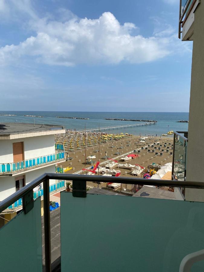 Hotel Royal-Spiaggia Gatteo a Mare Exterior foto